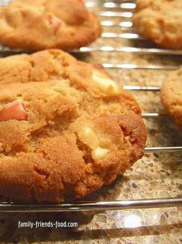 Apple and Honey Cookies