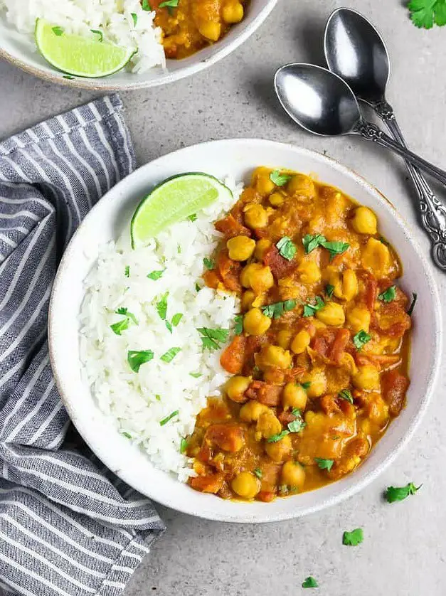 Easy Vegan Chickpea Curry