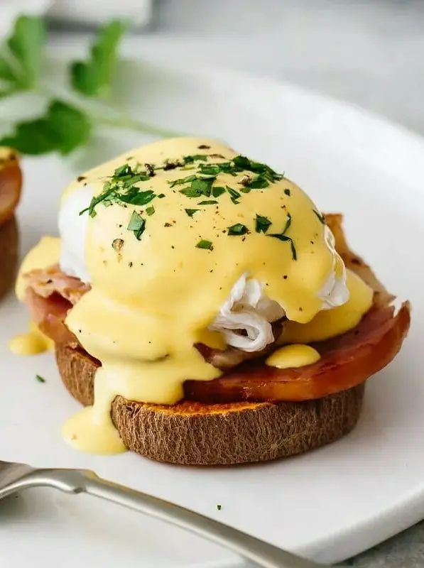 Healthy Eggs Benedict