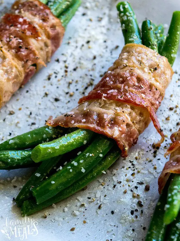 Bacon Wrapped Green Bean Bundles