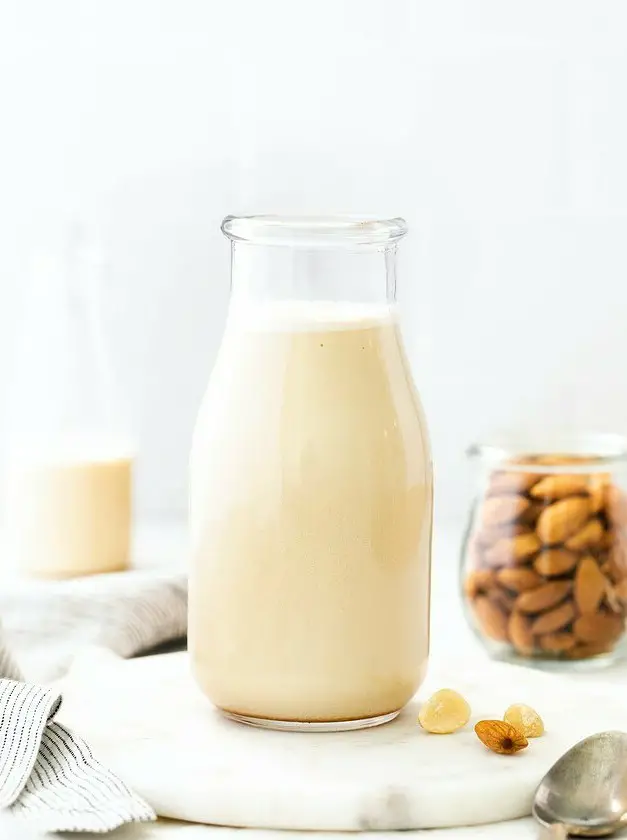 Macadamia Milk