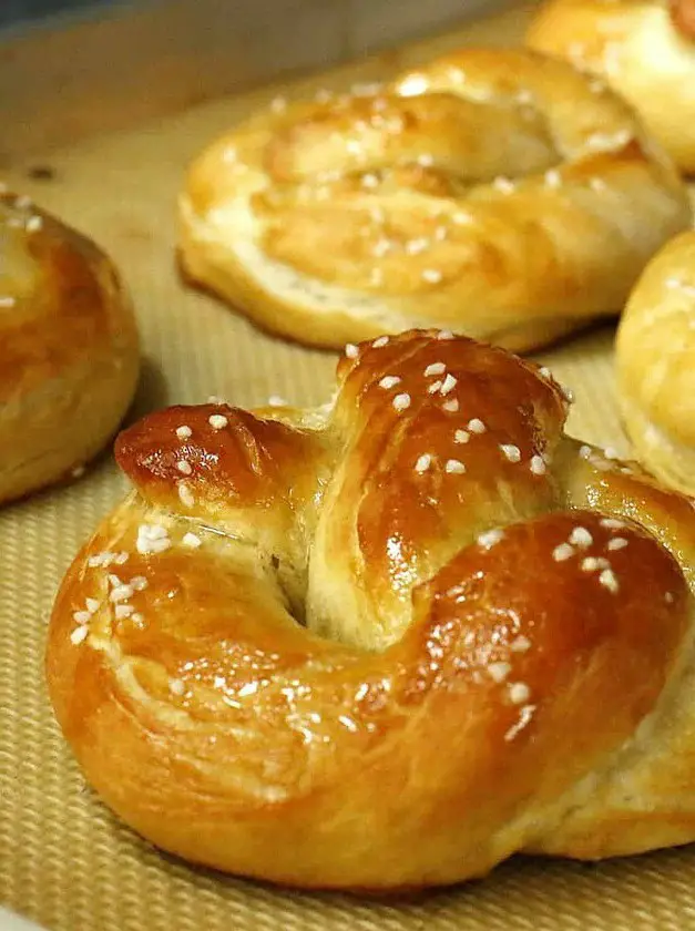 Soft Buttery Homemade Pretzels