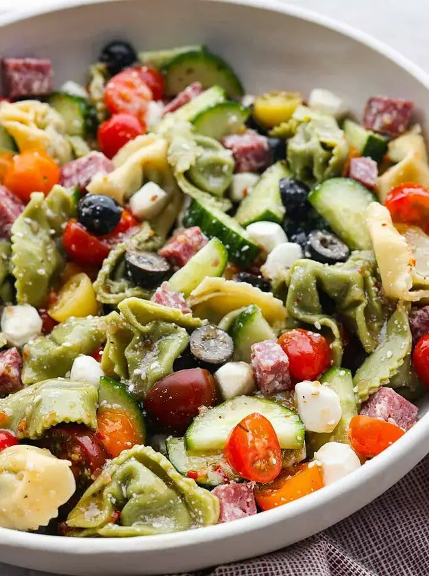 Easy Italian Tortellini Pasta Salad