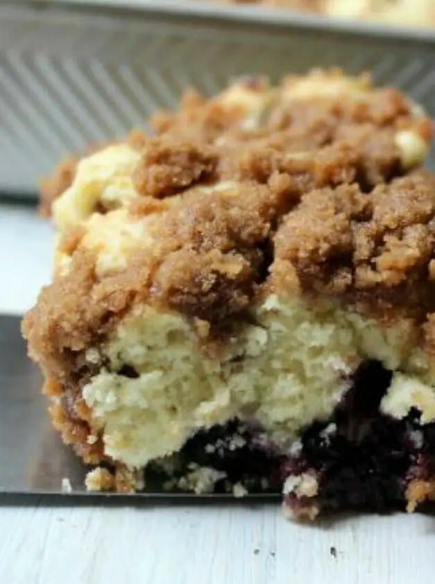 Brown Sugar Blueberry Coffee Cake