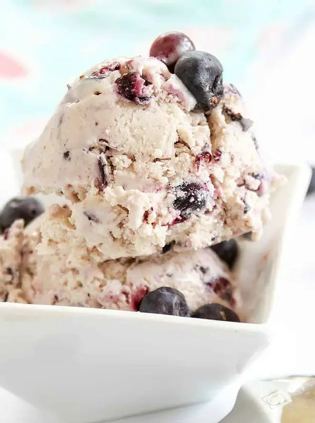 Blueberry Cheesecake Ice Cream