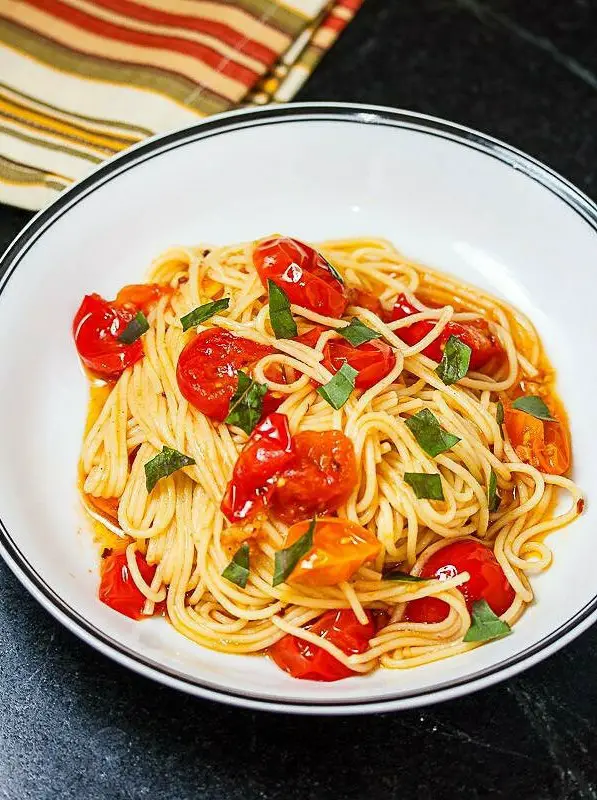 Pasta with Grape Tomatoes