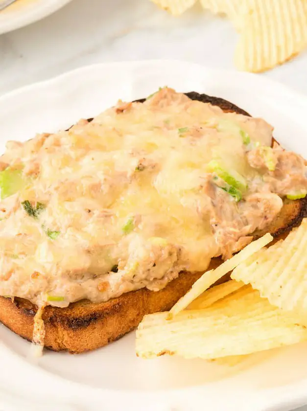 Cheesy Tuna Melts