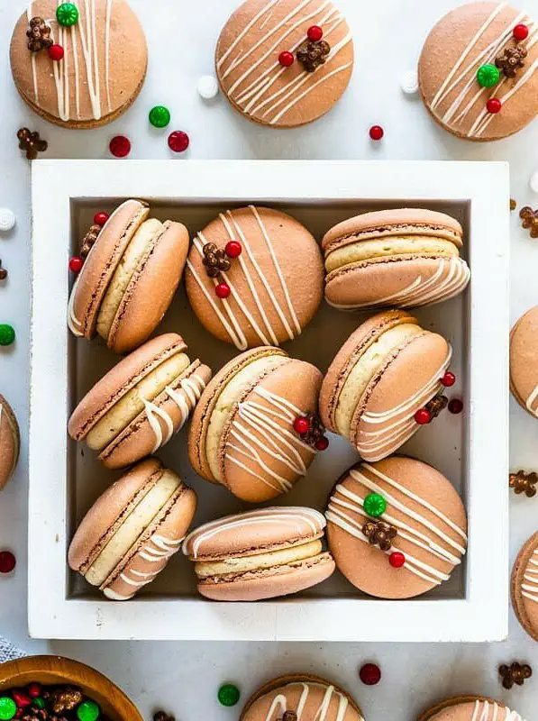 Gingerbread Macarons