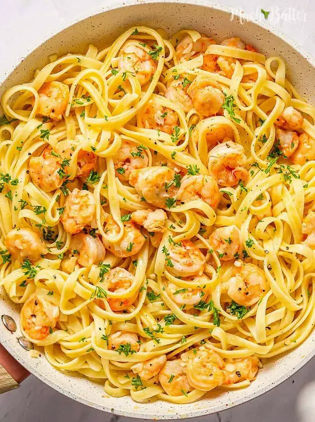 Garlic Butter Shrimp Pasta