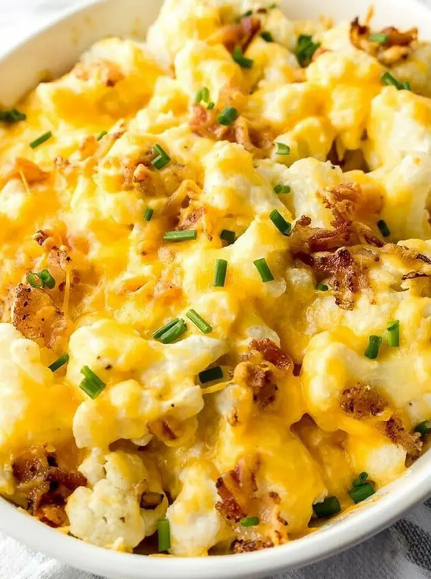 Keto Loaded Cauliflower Casserole