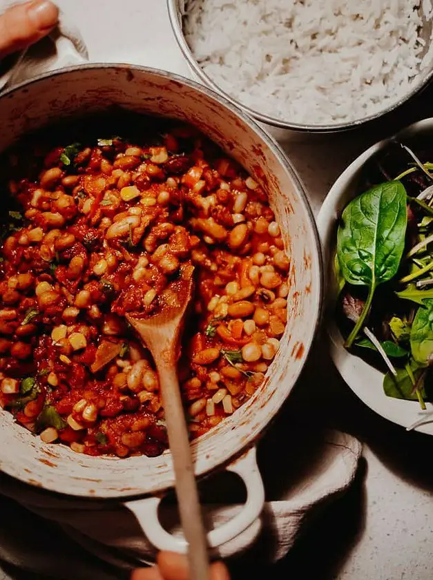 Mixed-Bean Veggie Chilli