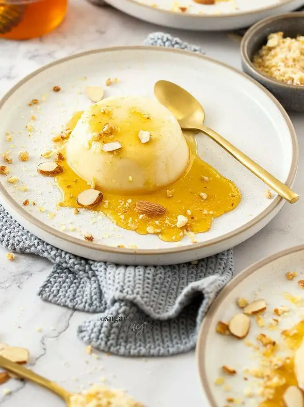 Almond Honey Pannacotta