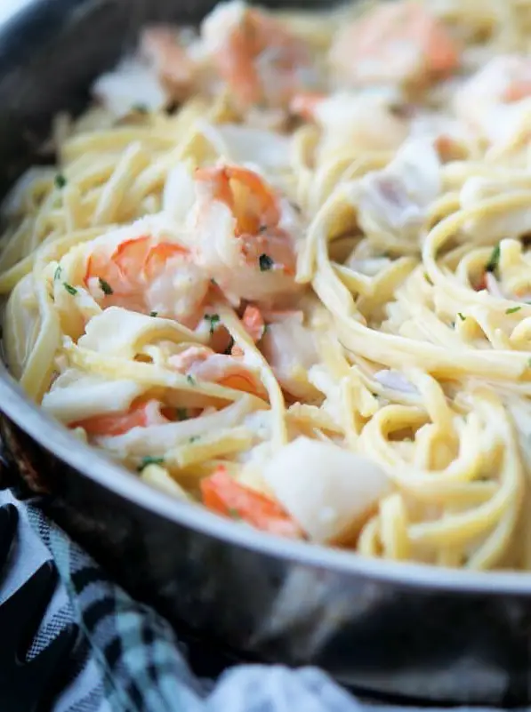 Seafood Linguine