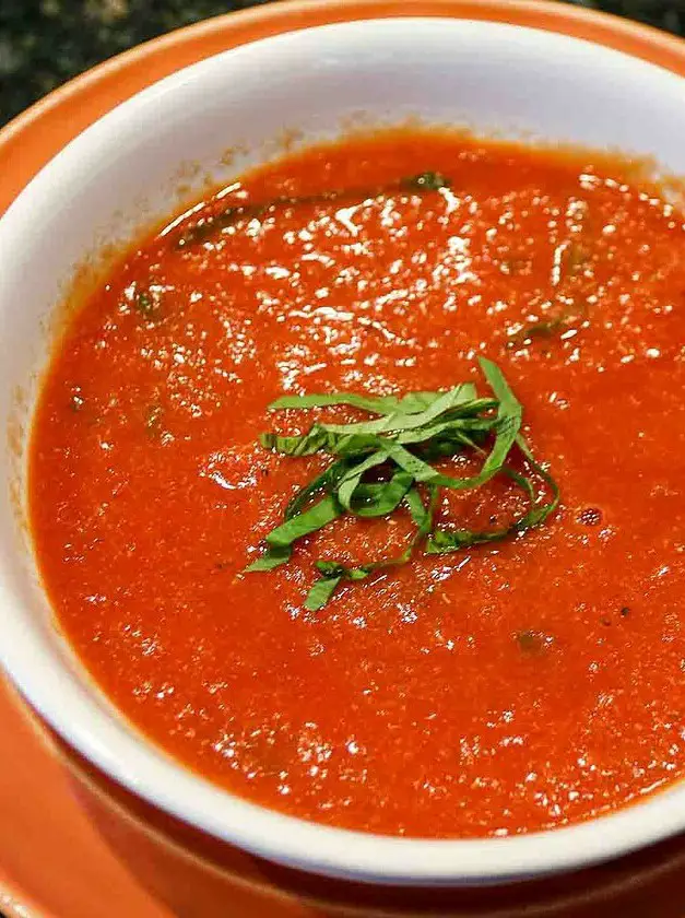 Healthy Tomato Basil Soup