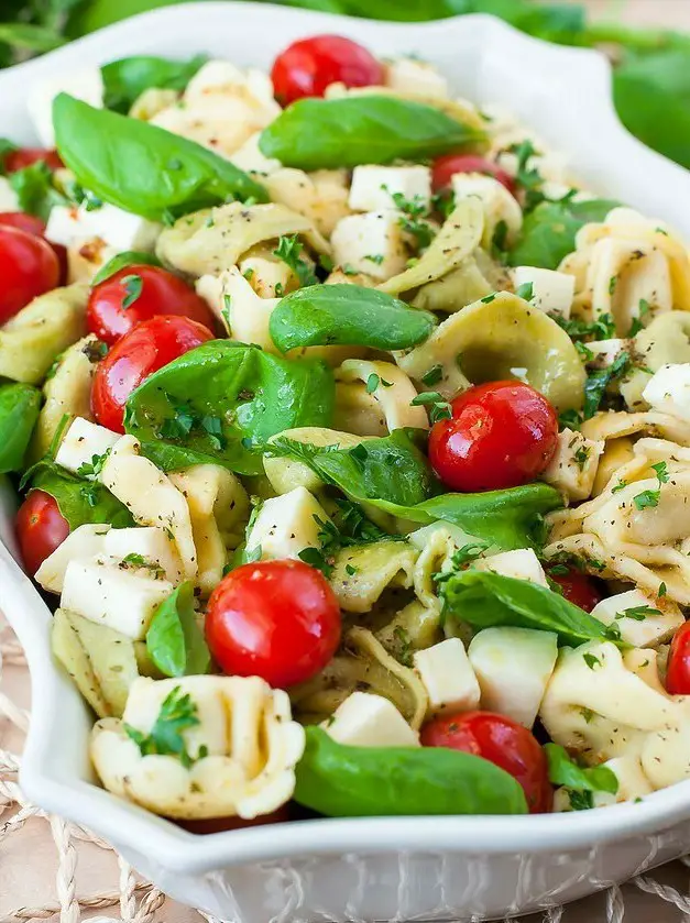 Caprese Tortellini Pasta Salad