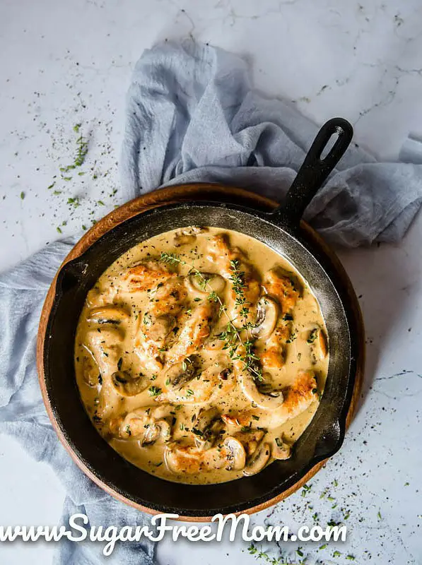 Keto Creamy Chicken and Mushroom Casserole