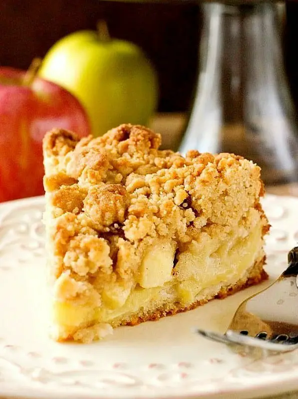 Apple Crumb Cake