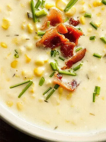 Slow Cooker Summer Corn Soup