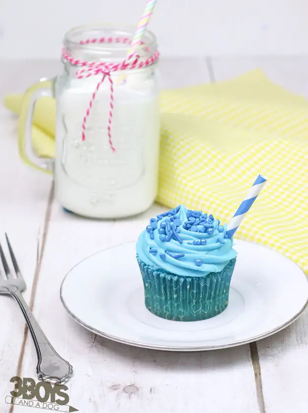 Blue Raspberry Soda Cupcake