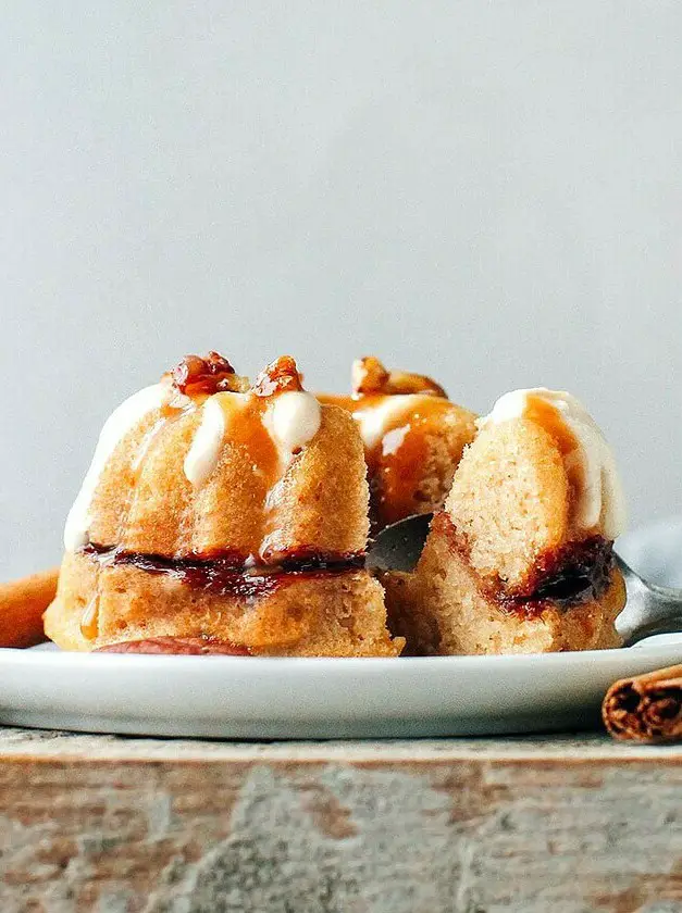 Mini Cinnamon Swirl Bundt Cakes