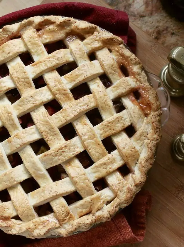 Rhubarb Pie