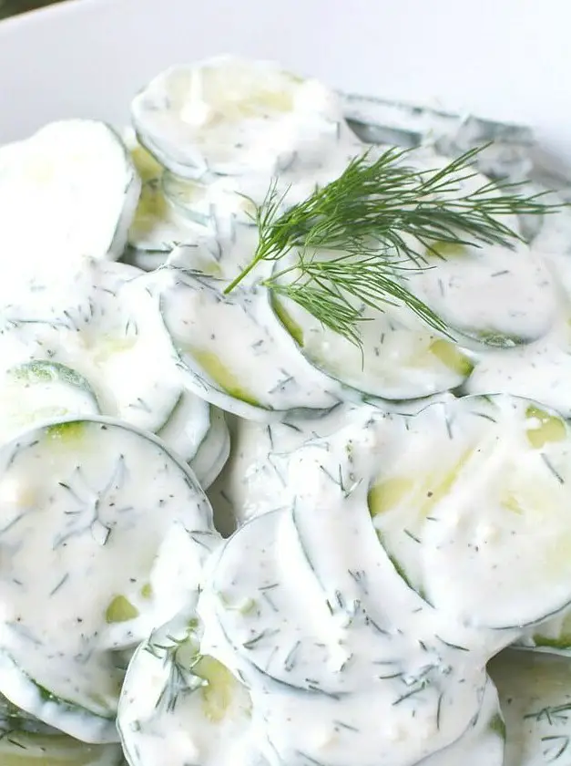 Cucumber Salad with Dill and Sour Cream