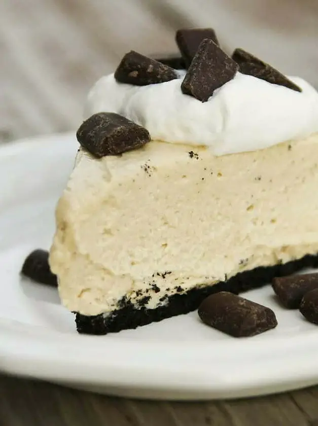 No-Bake Peanut Butter Pie with Oreo Crust