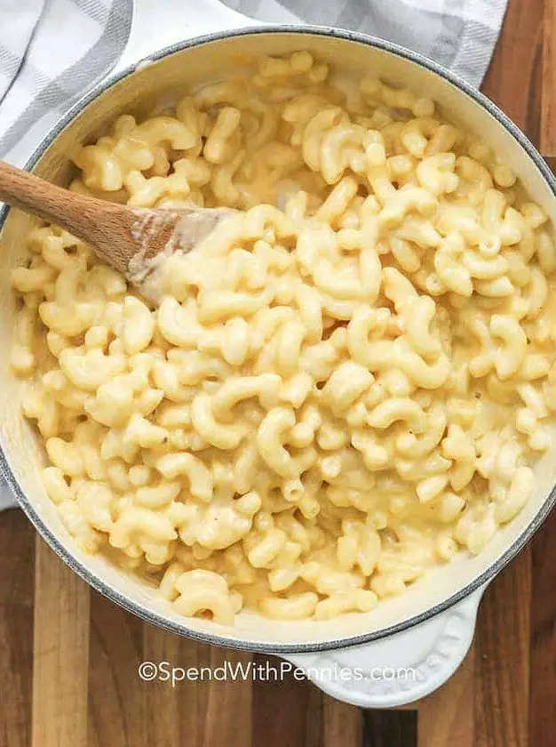 Creamy Stovetop Macaroni and Cheese