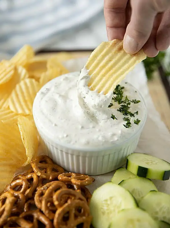 Sour Cream Chip Dip