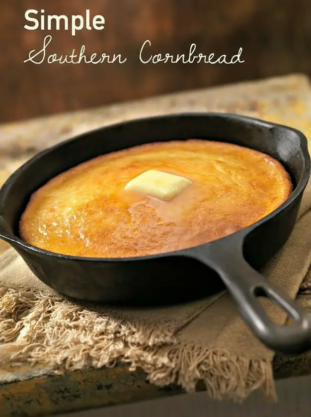 Simple Southern Cornbread