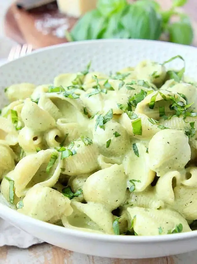 Cheesy Basil Pesto Pasta