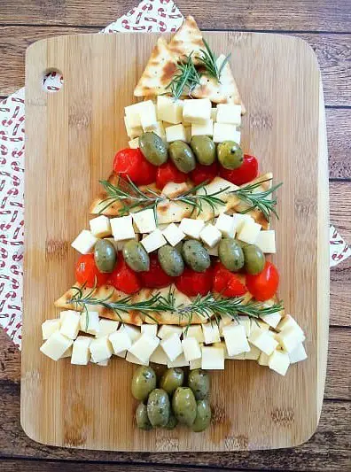 Christmas Tree Cheese Platter