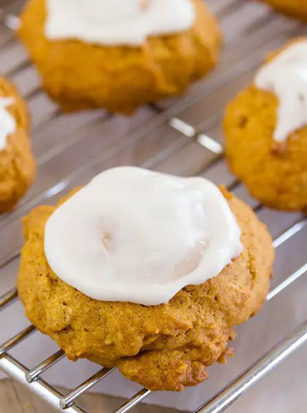 Soft Old-Fashioned Pumpkin Cookies