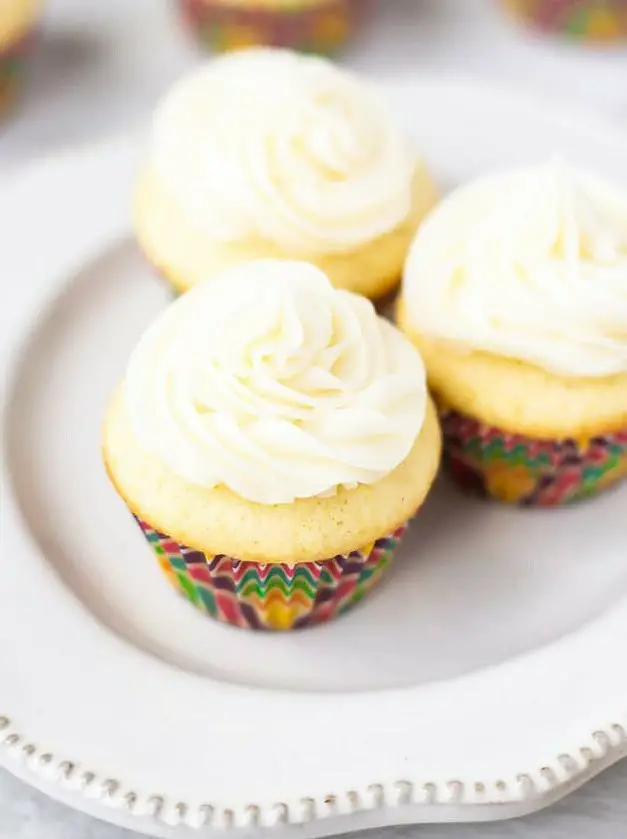 Mini Vanilla Cupcakes