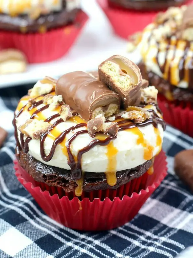 Twix Cupcakes