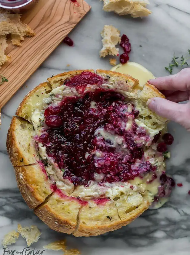 Pull Apart Baked Cranberry Brie Bread Bowl