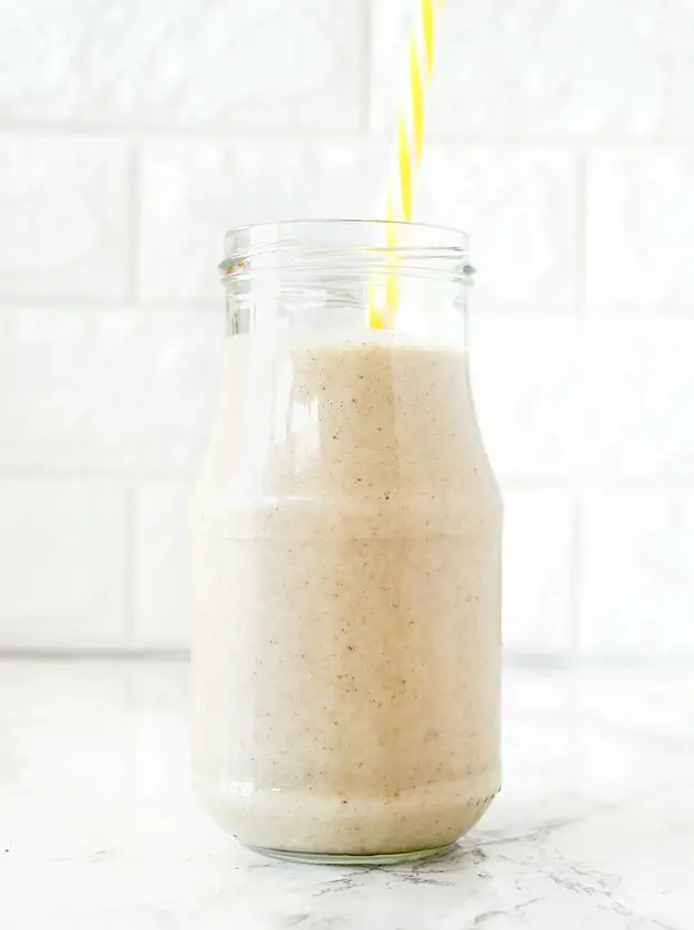 Banana Smoothie with Oat Milk