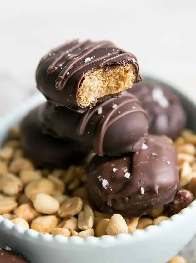 Healthy Peanut Butter Eggs