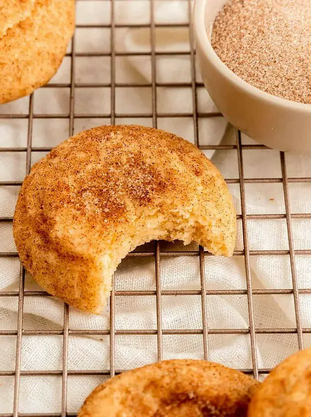 Easy Snickerdoodles