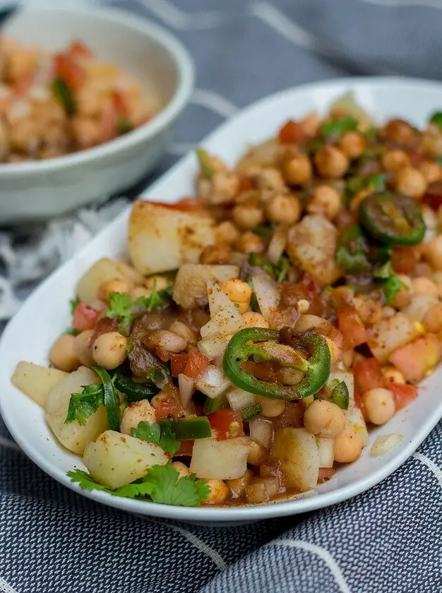 Aloo Chana Chaat