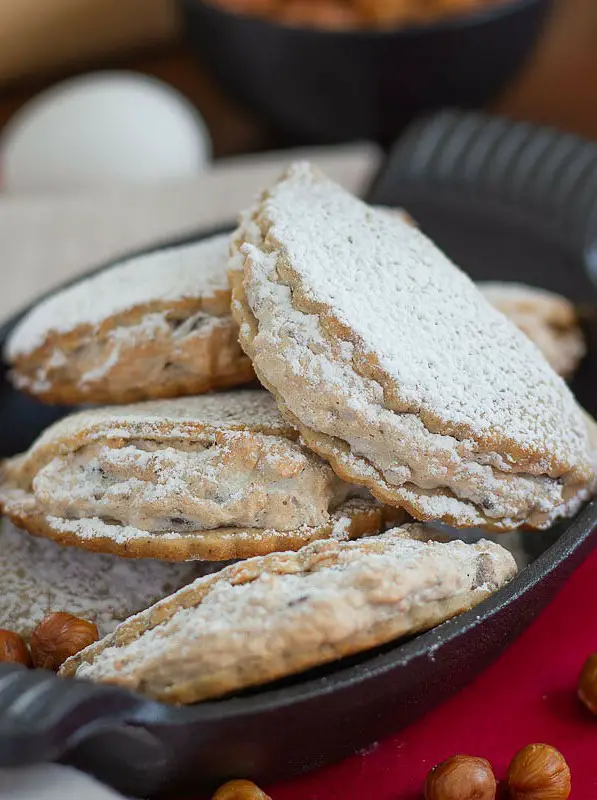 German Hazelnut Meringue Cookies