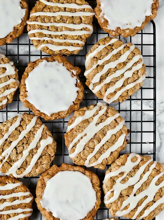 Vegan Old-Fashioned Iced Oatmeal Cookies