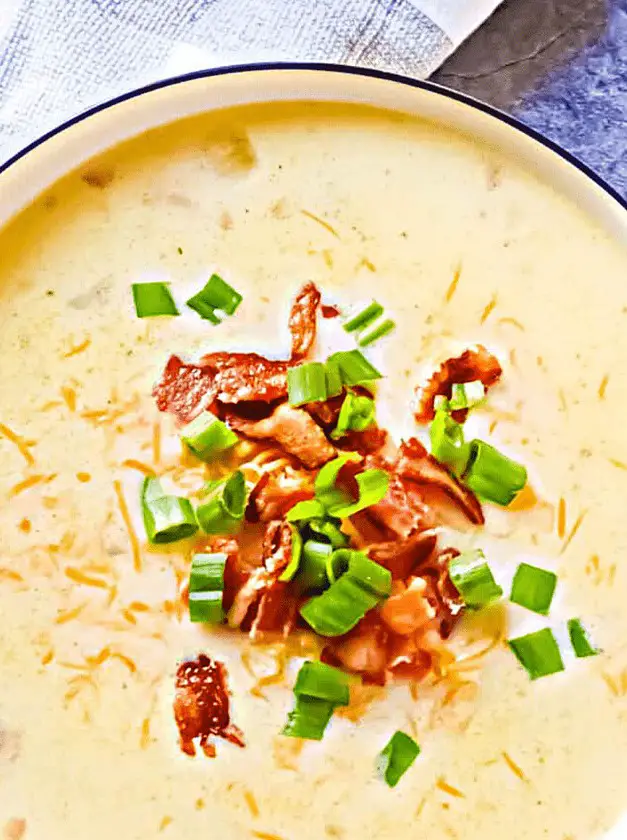 Slow Cooker Loaded Baked Potato Soup