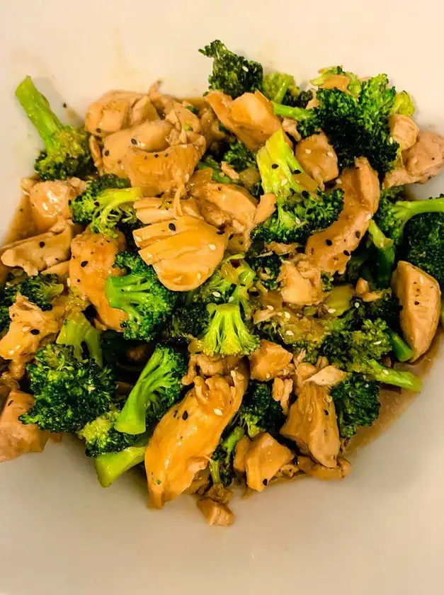 Healthy Instant Pot Chicken & Broccoli