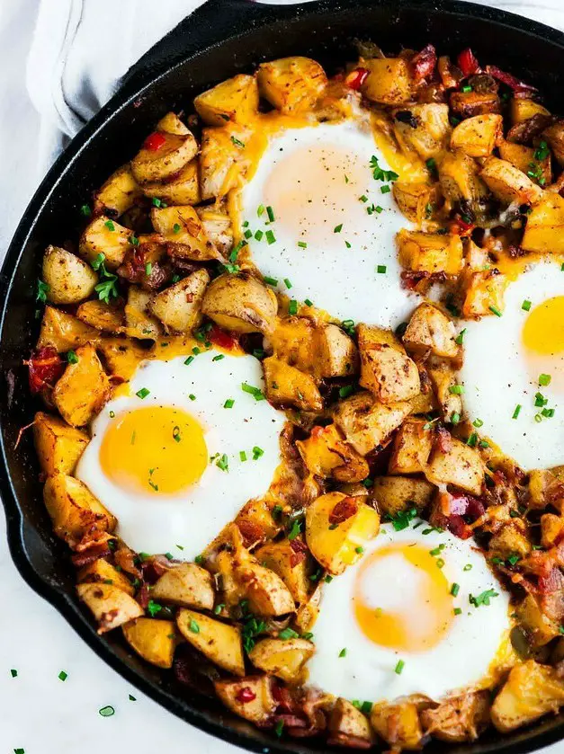 Skillet Potato and Egg Hash