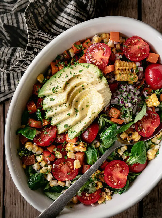 Grilled Corn Salad with Avocado