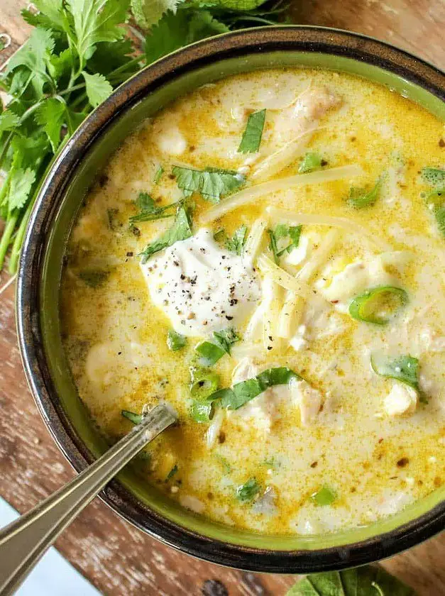 Green Chicken Enchilada Soup