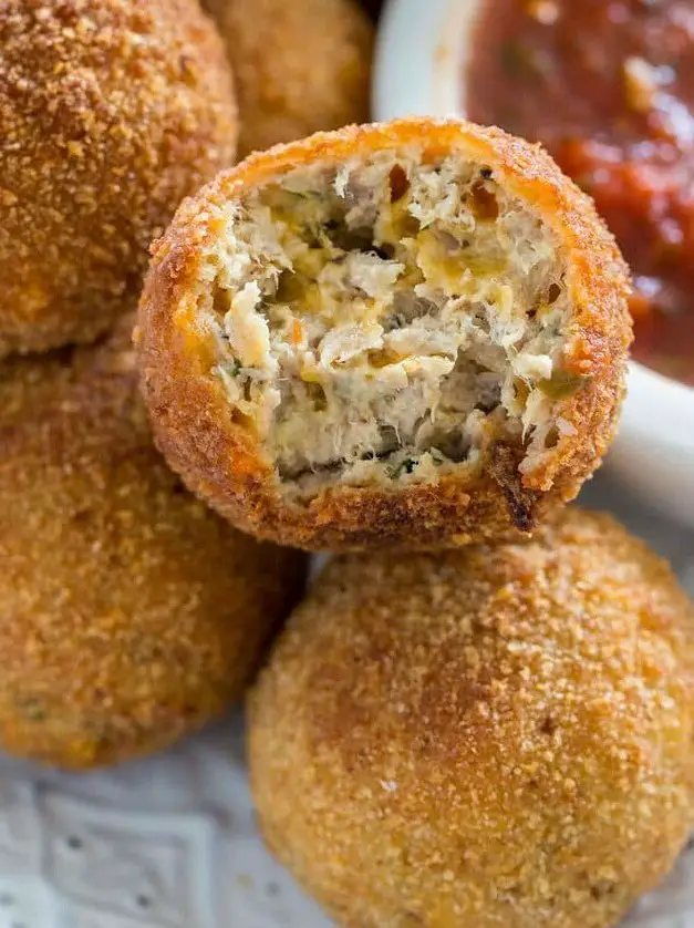 Cheesy Tuna Melt Balls