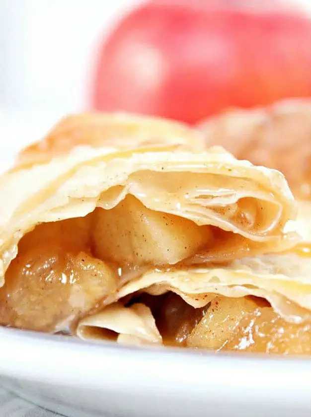 Air Fryer Apple Pie Egg Rolls