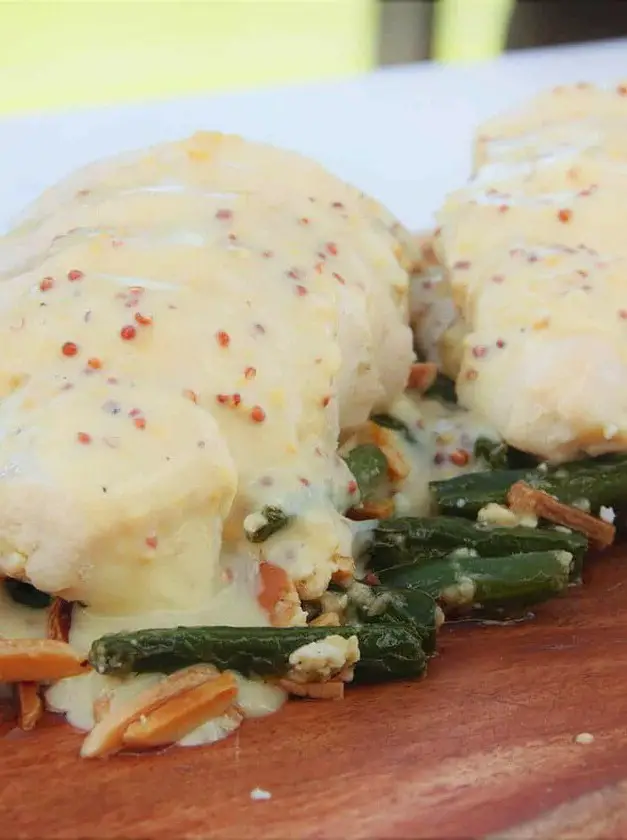 Butter-Poached Chicken with Wine Sauce